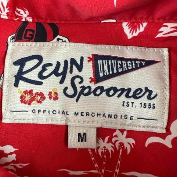 Men's Reyn Spooner Georgia Bulldogs Football Print Hawaiian Shirt Medium Red - Picture 2 of 6
